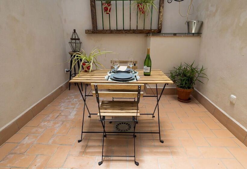 住宿加早餐  Portus Gaditanus Sxviii Patio Andaluz