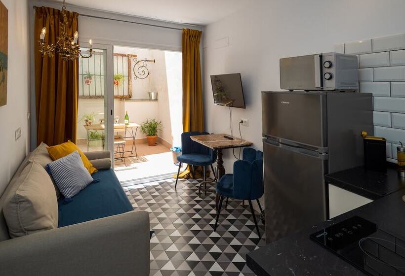 住宿加早餐  Portus Gaditanus Sxviii Patio Andaluz