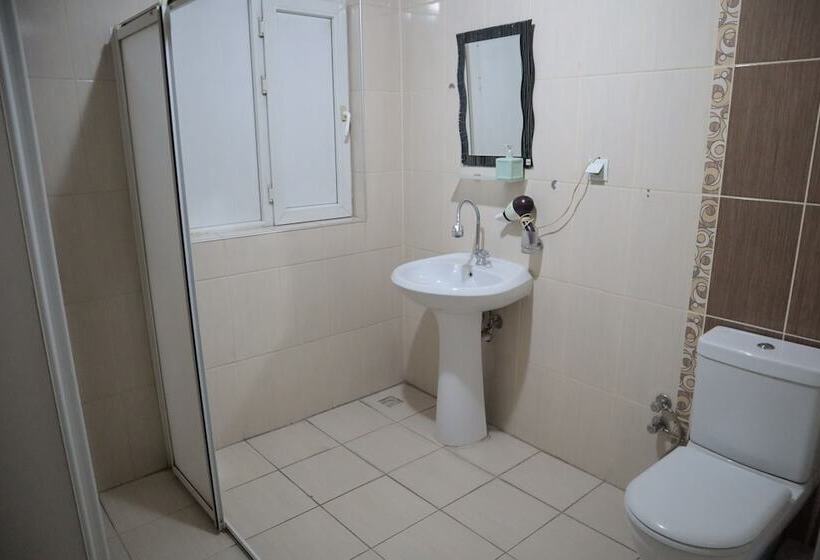 ベッドアンドブレックファースト Serkan