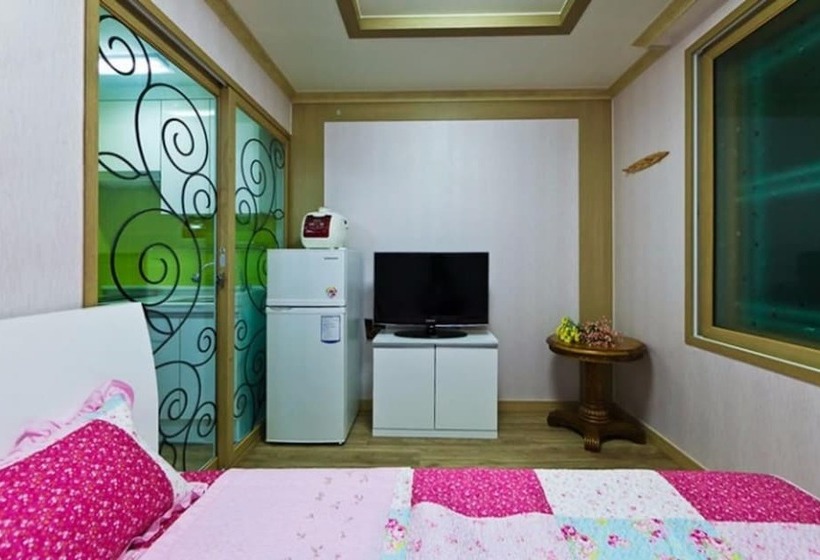 Boryeong High Pension