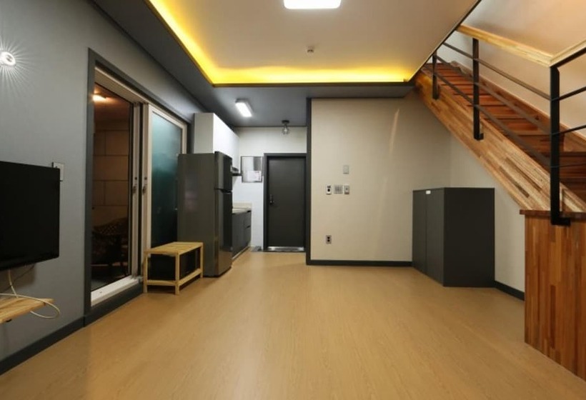 Boryeong Monaco Pension