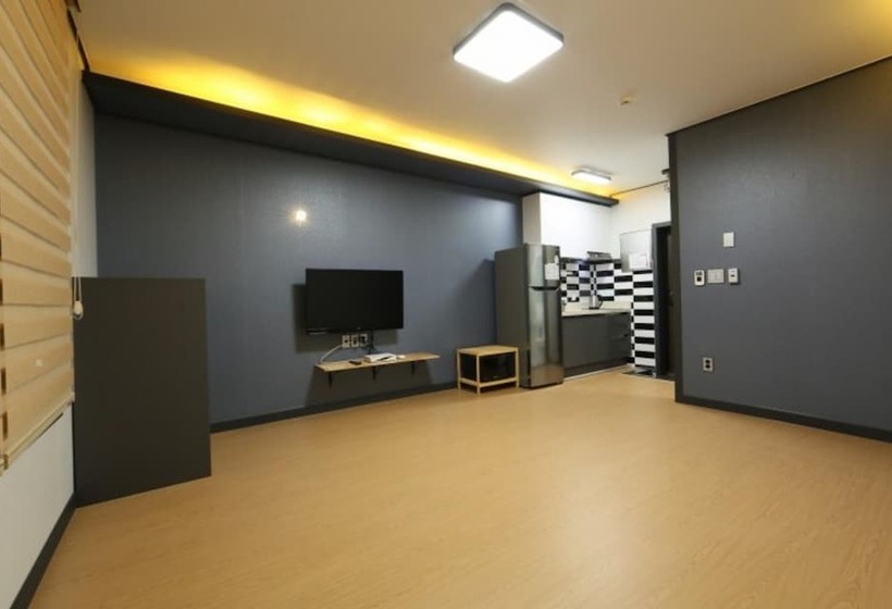 Boryeong Monaco Pension