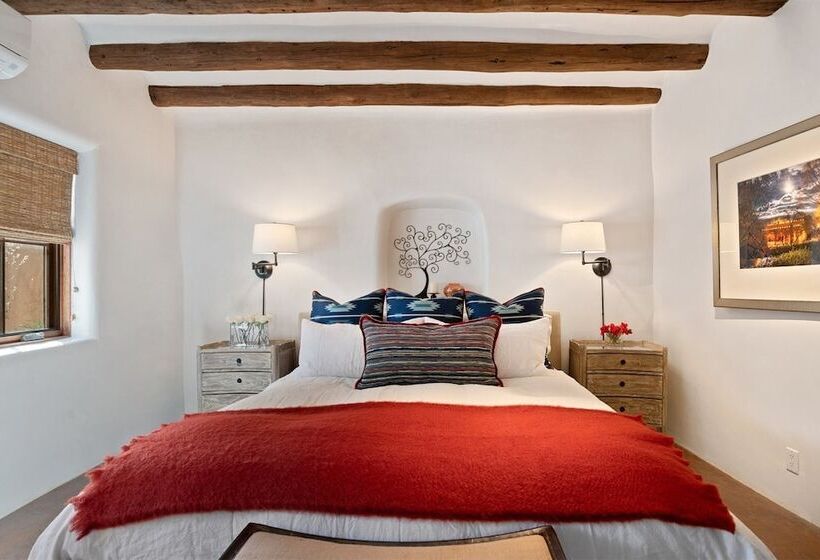 Carmel   Elegant East Side Adobe With Kiva Fireplace, Walk To Canyon Rd And The Plaza