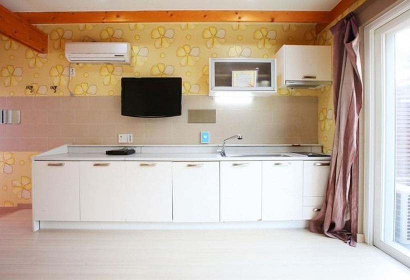 Cheorwon Beulbee Pension