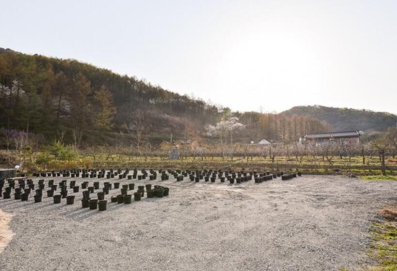 Chungju Garden Story Pension