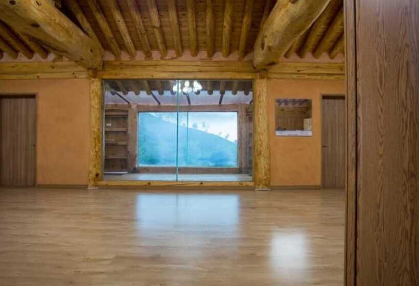 Chungju Solnaeeum Hanok Pension