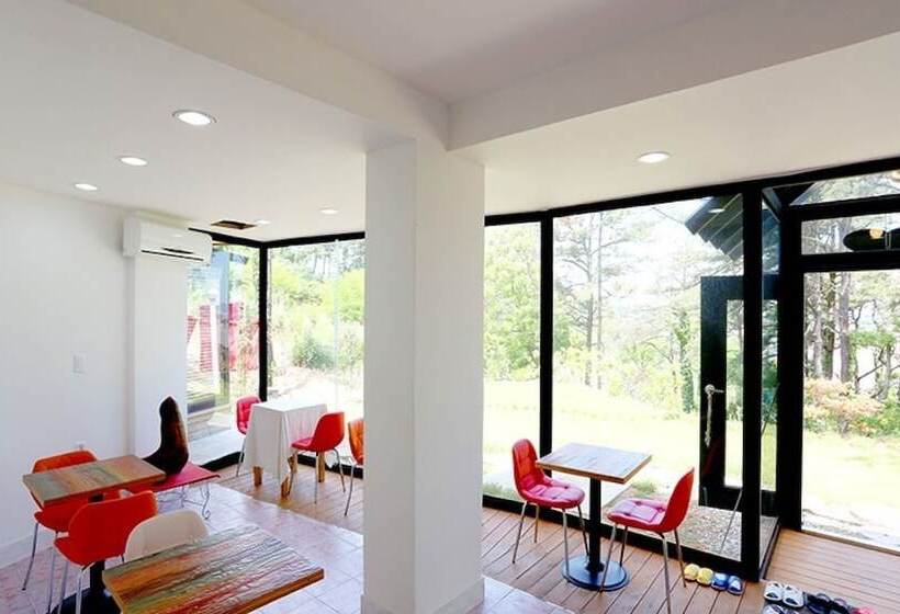 Daebudo 1985 Pension