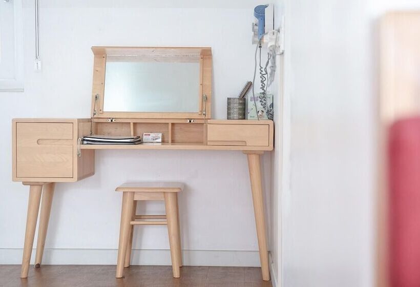 Daecheon Swiss Chalet Spa Pension