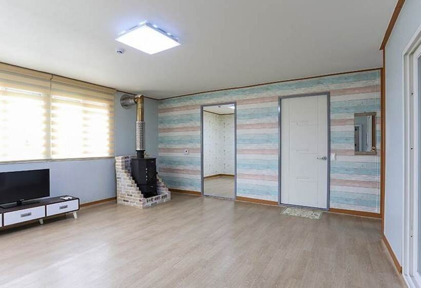 Damyang Dongine Unshared House Pension