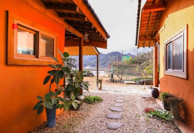 Damyang Natural Nadeuri Pension