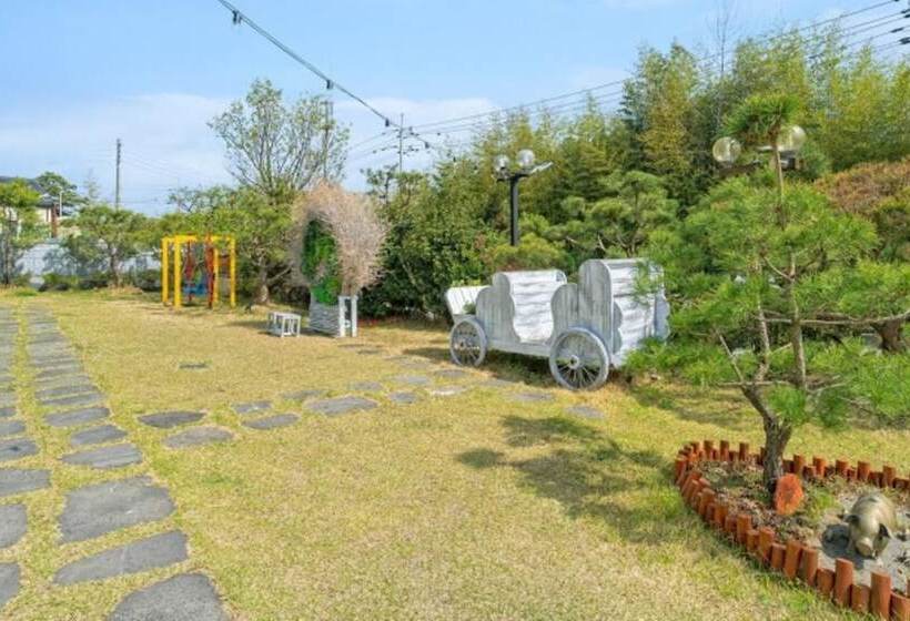 Damyang Petit Cadeau Pension