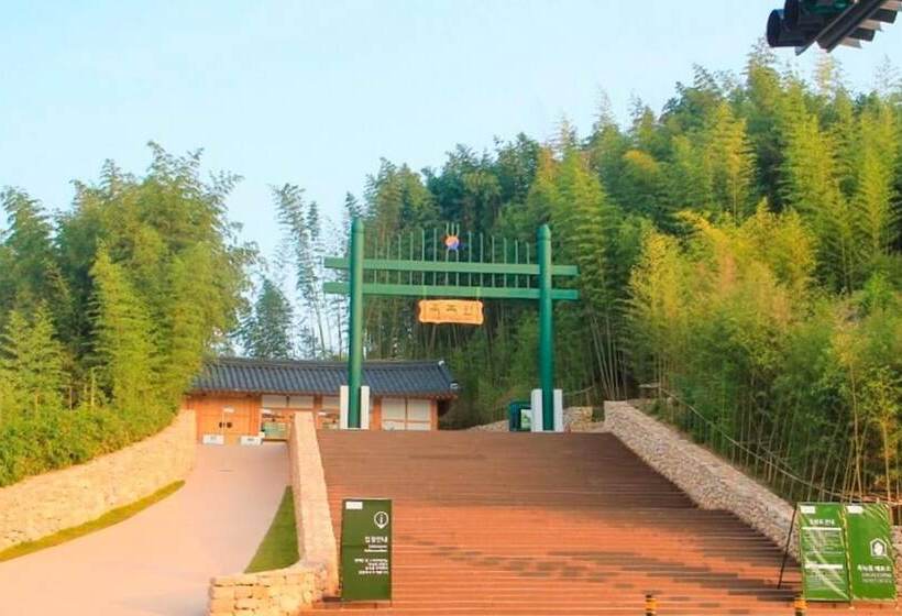 Damyang Pulkkot Pension