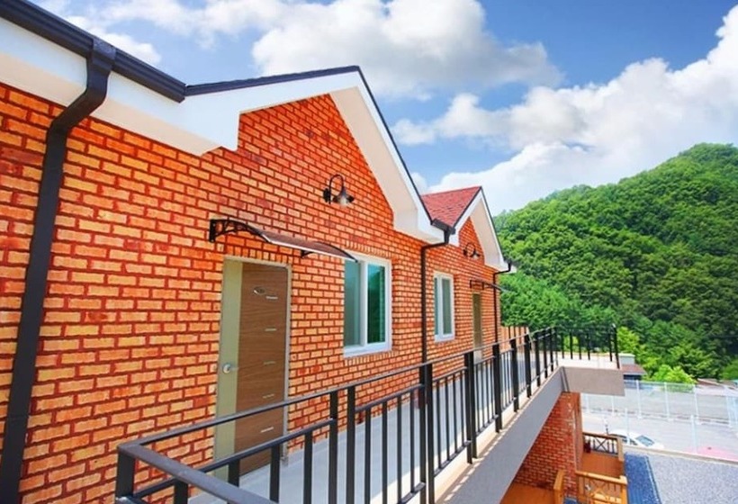 Danyang Birobong Pension