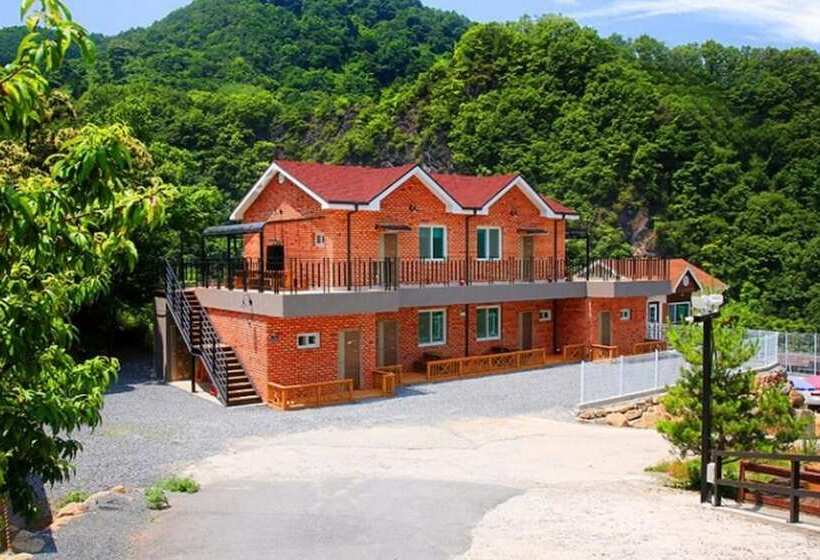 Danyang Birobong Pension