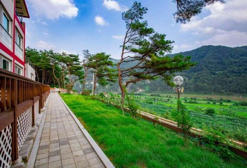 Danyang Namhangangsolbat Pension