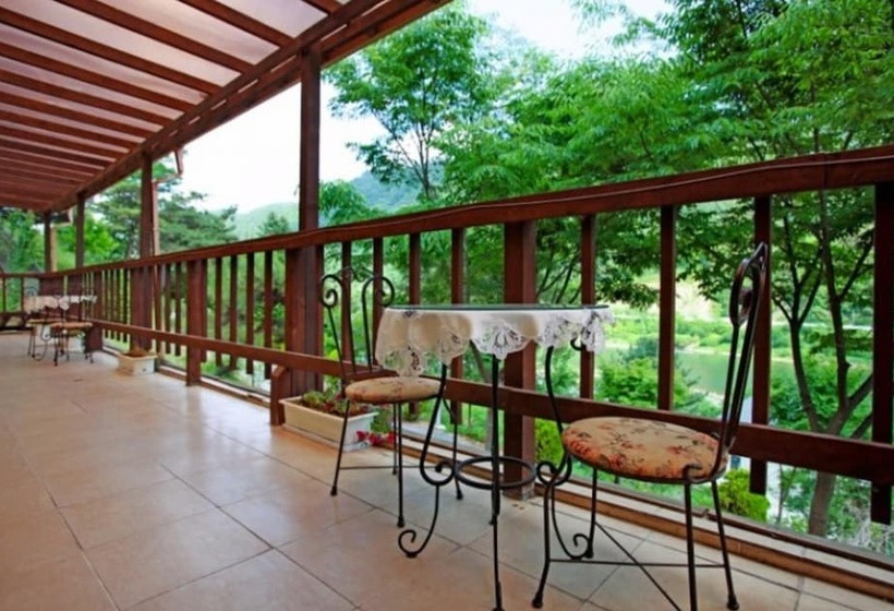 Danyang Sky Garden Pension