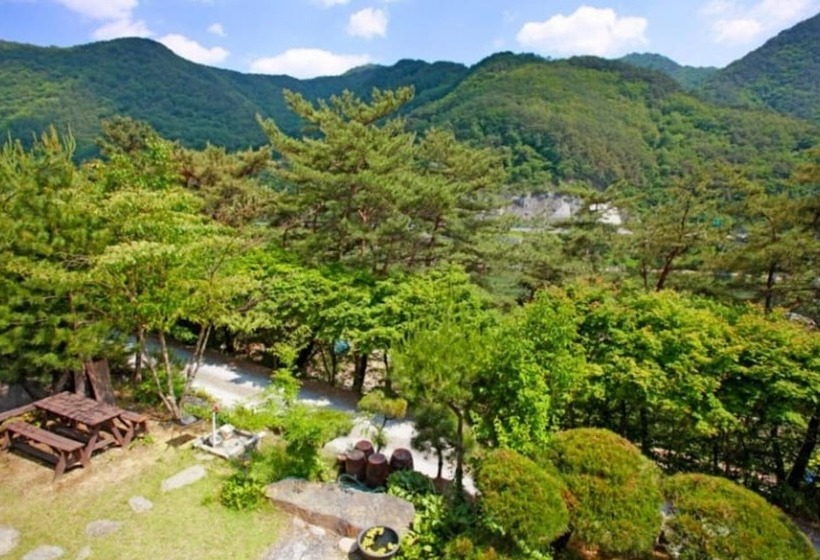 Danyang Sky Garden Pension