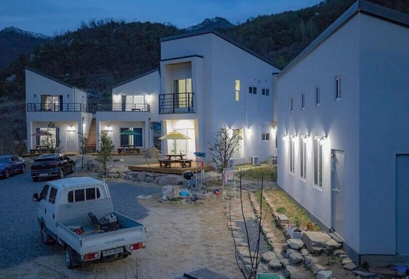 Danyang Sobaeksanganeungil Pension