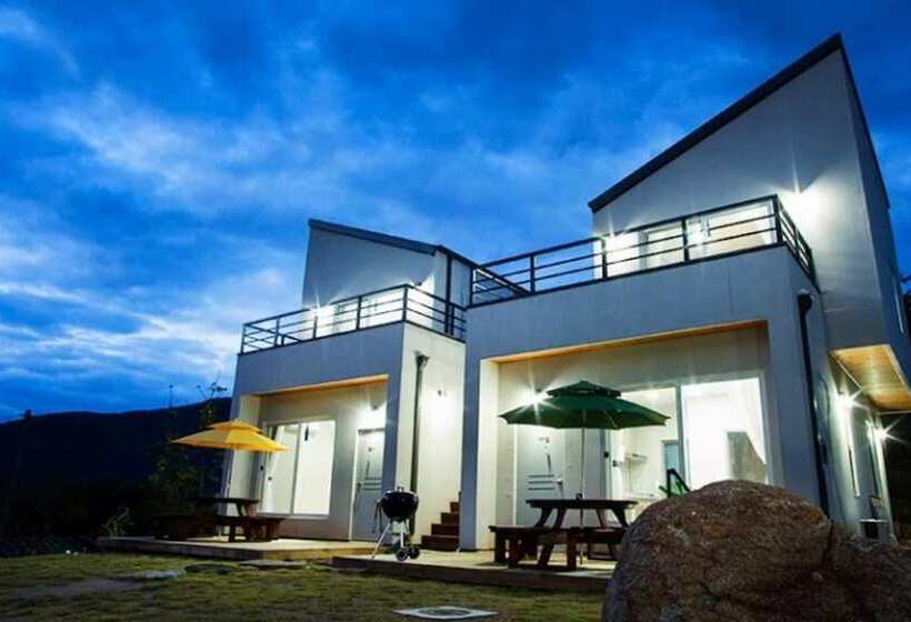 Danyang Sobaeksanganeungil Pension