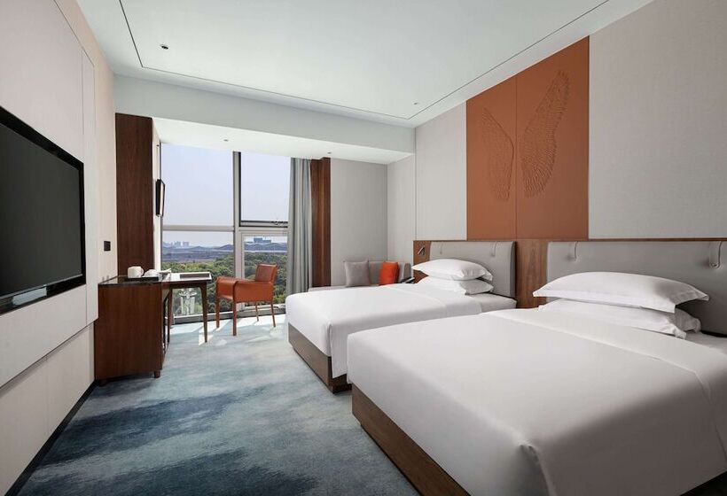 Days Hotel By Wyndham Changsha South