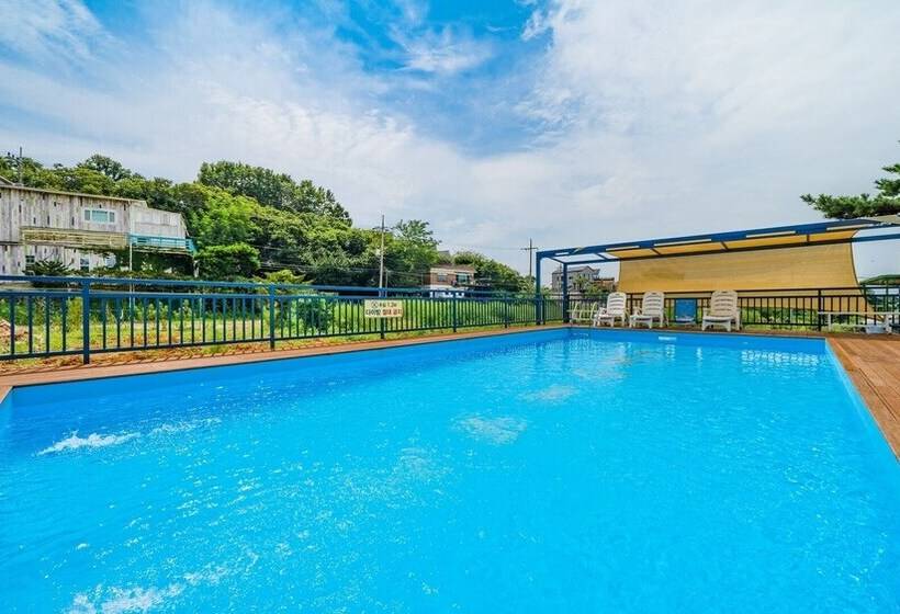 Ganghwa Nakjo Tema Spa Pension