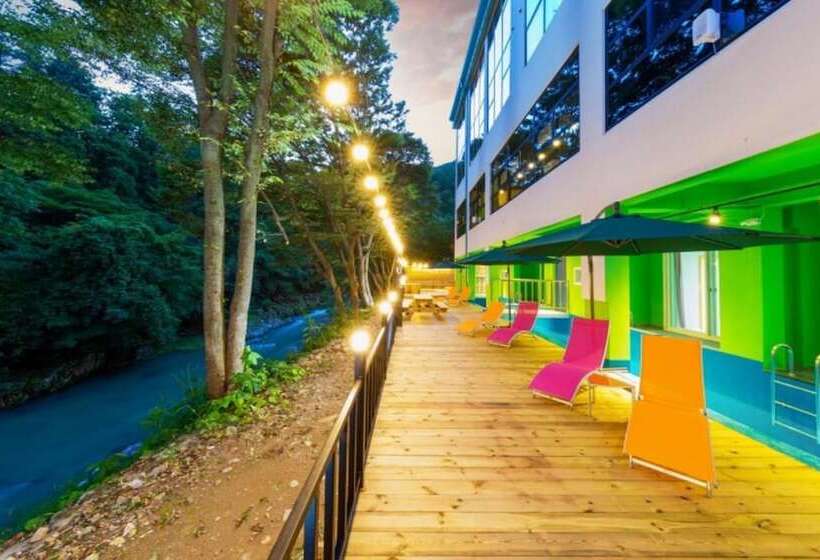 Gapyeong 4u Poolvilla & Spa Pension