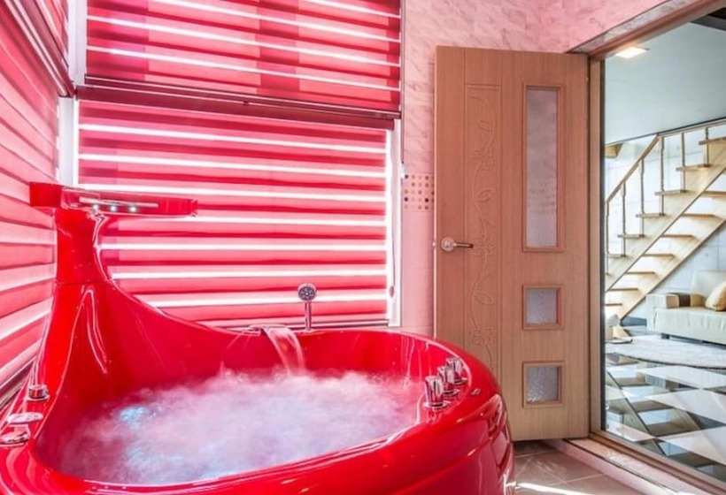 Gapyeong Chagall Spa Pension