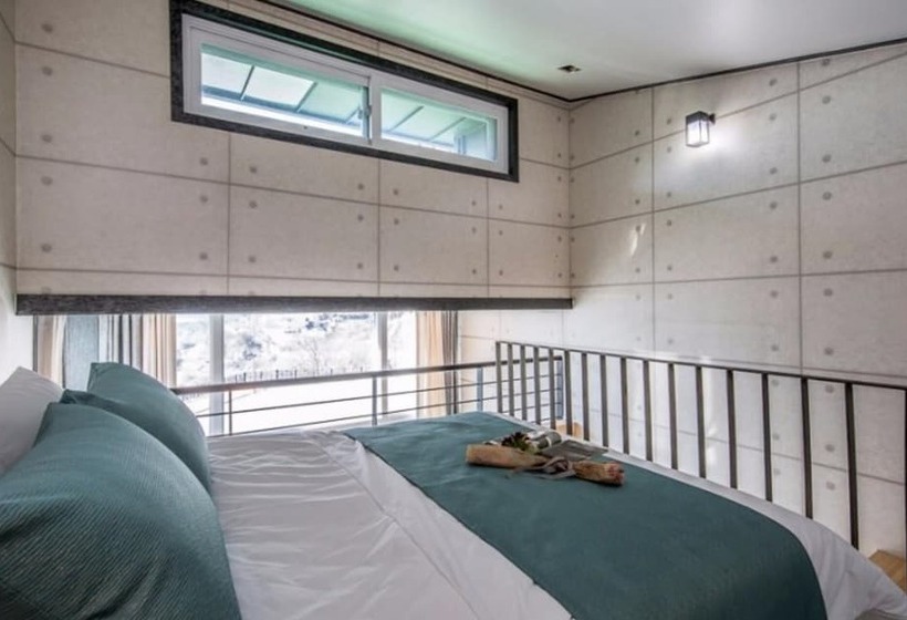Gapyeong Chagall Spa Pension
