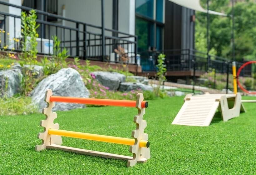 Gapyeong Chagall Spa Pension