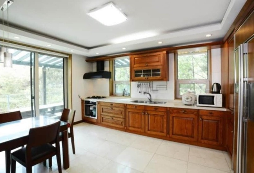 Gapyeong Edentia Pension