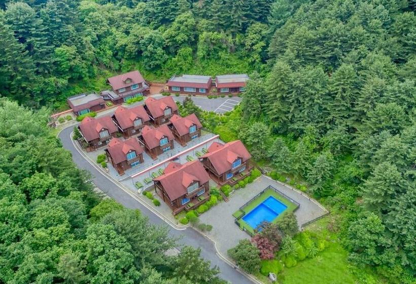 Gapyeong Humantown Pension