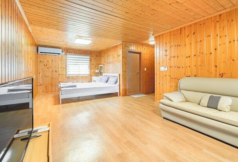 Gapyeong Humantown Pension