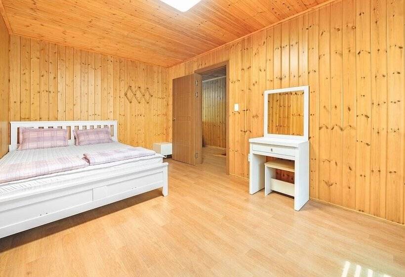 Gapyeong Humantown Pension