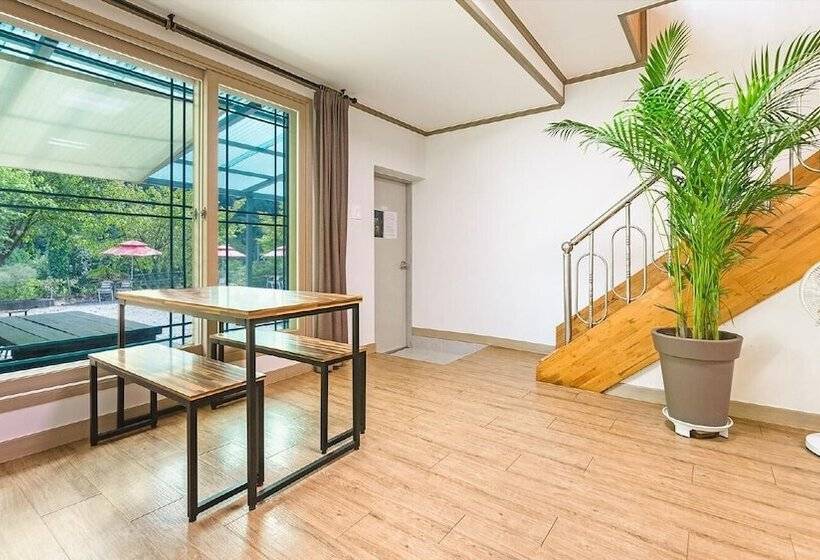 Gapyeong Hutan Pension