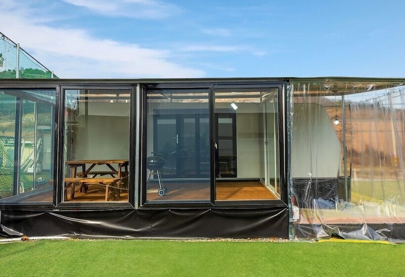 Pensió Gapyeong Ilekaempingjang