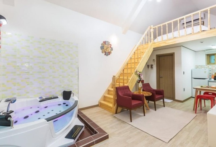 Gapyeong Namiseom Andy Pension