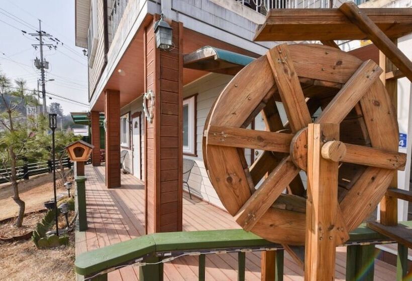 Gapyeong Namiseom Seomnaru Pension