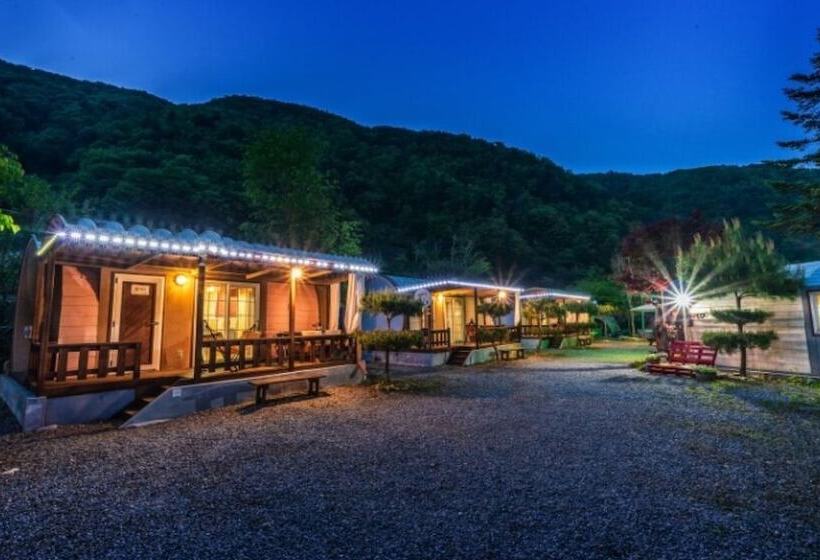 Gapyeong Petit Cabin Pension