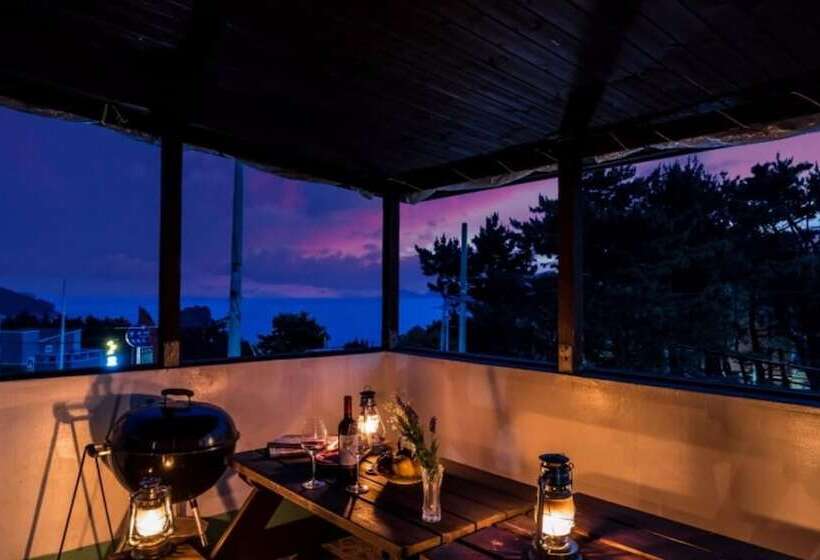 Geojedo Nulpureun Pension