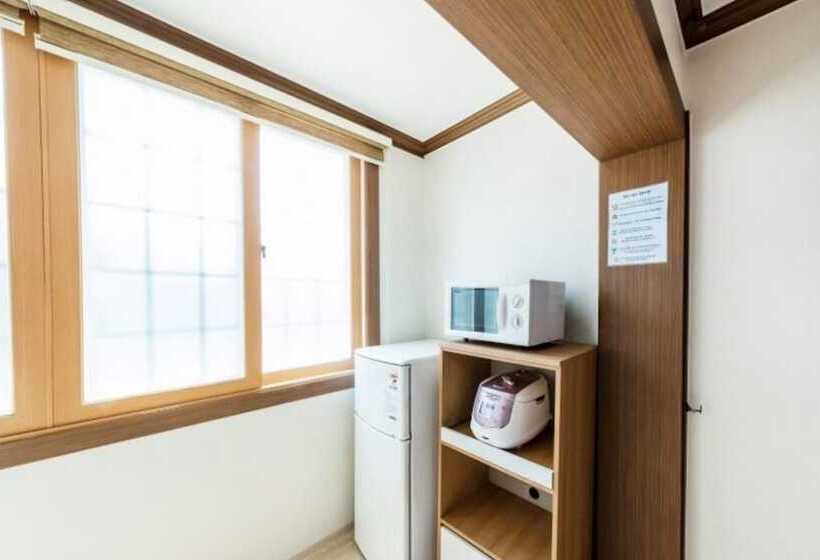 Geojedo Nulpureun Pension