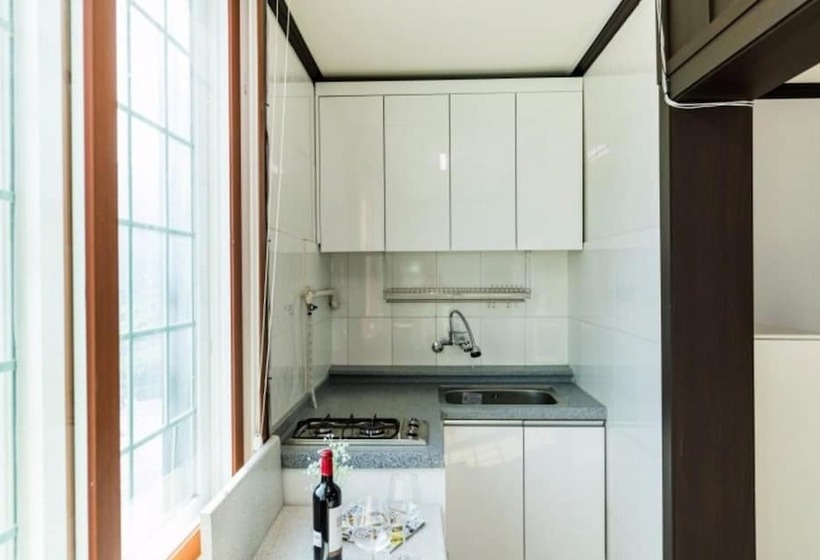 Geojedo Nulpureun Pension