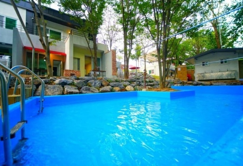 Goesan Namusori Pension