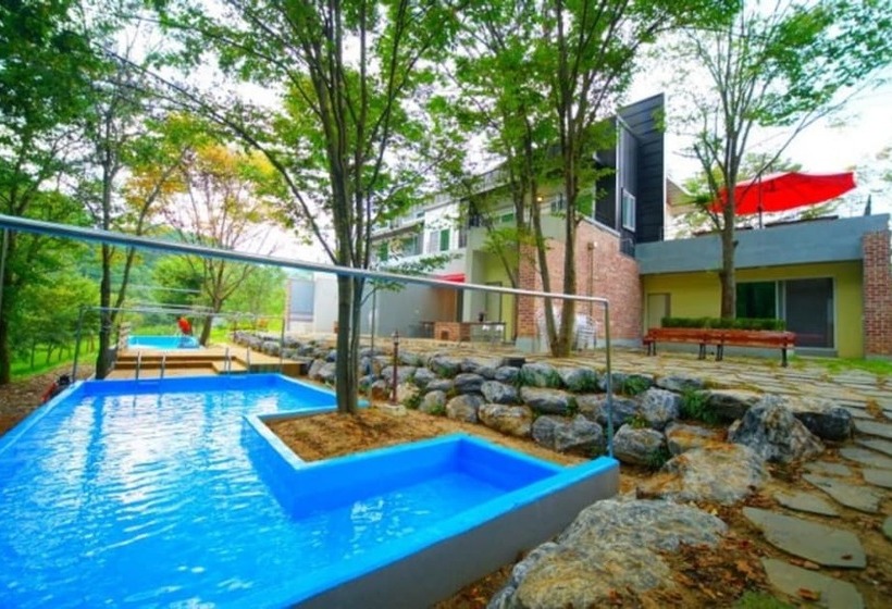 Goesan Namusori Pension