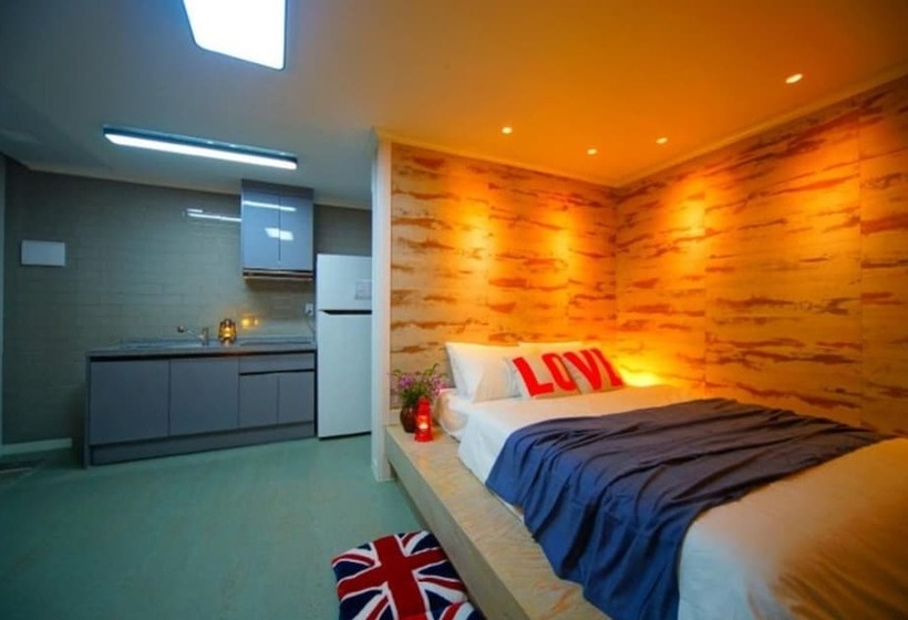 Goesan Namusori Pension