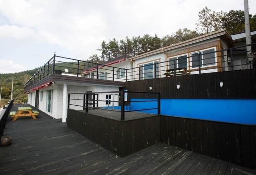 Goheung Sunset House Pension