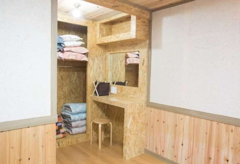 Goheung Sunset House Pension