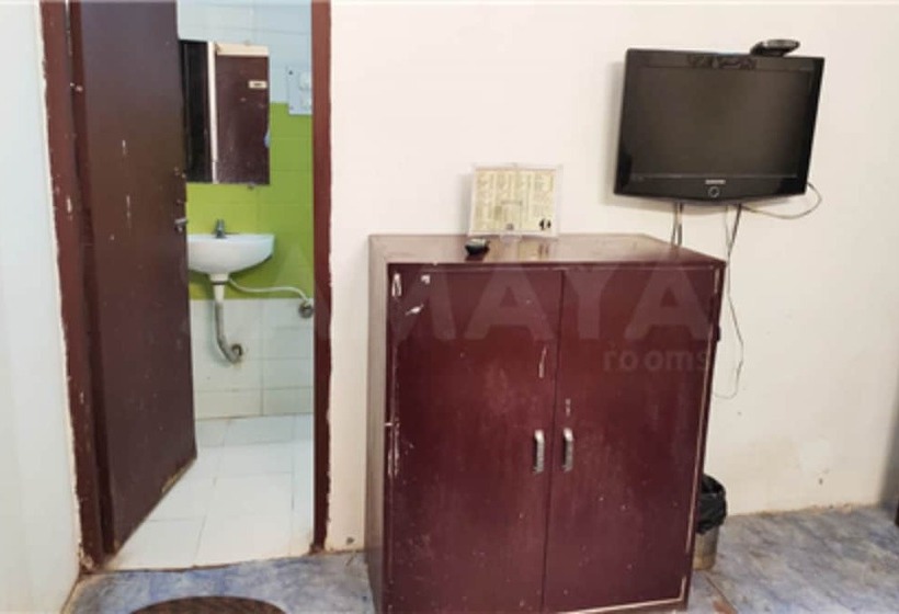 Goroomgo Hotel Baba Sunrise Lucknow