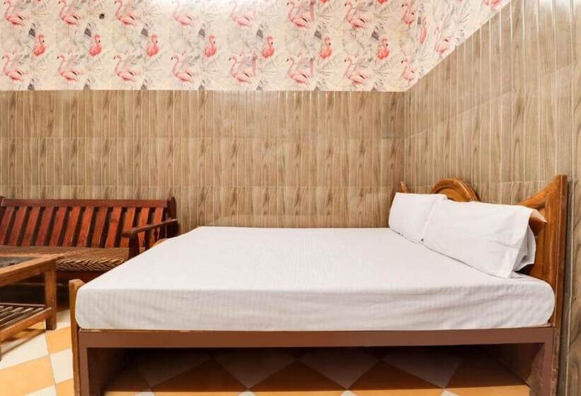 Goroomgo Hotel New Lucknow