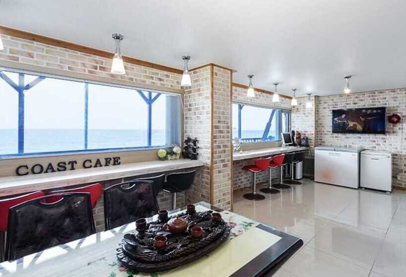 Goseong Coast House Pension