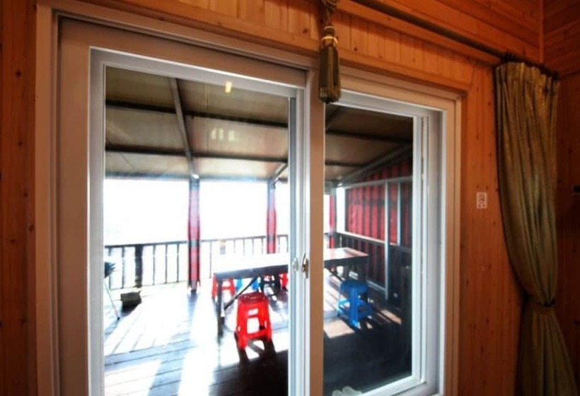 Goseong Family Pension